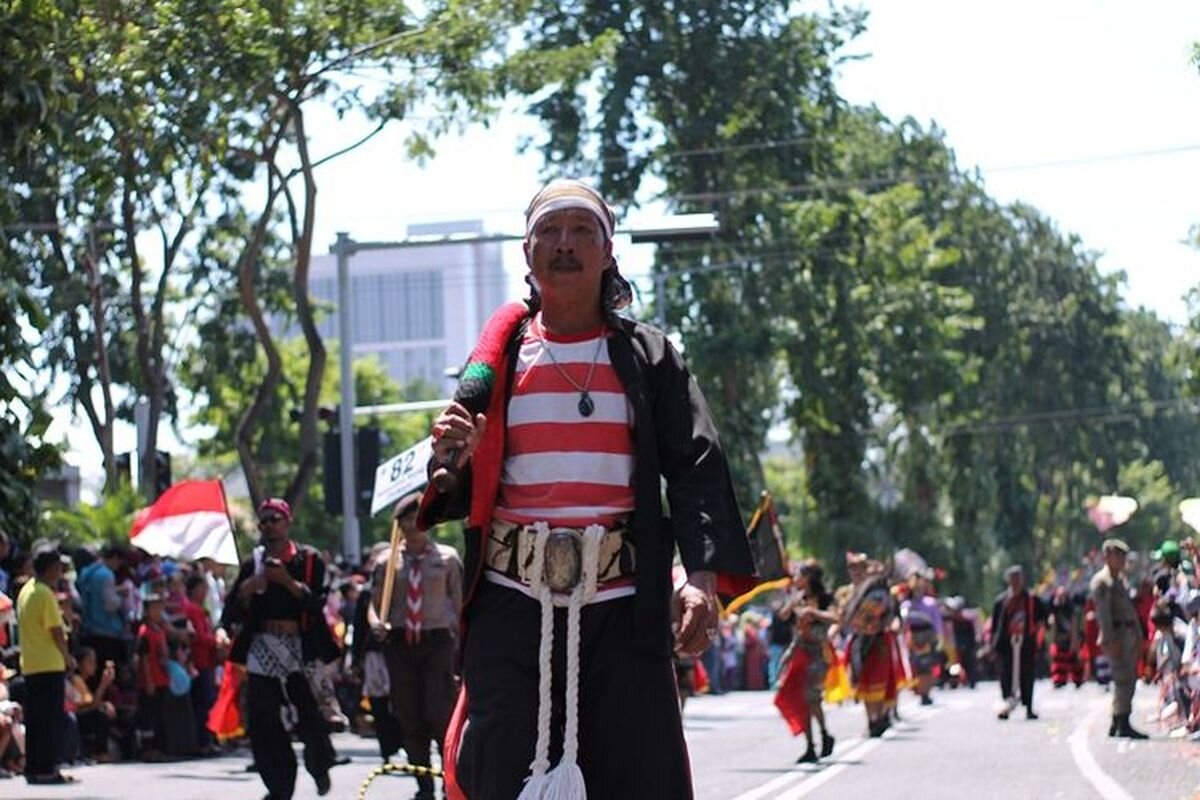 hosting madura